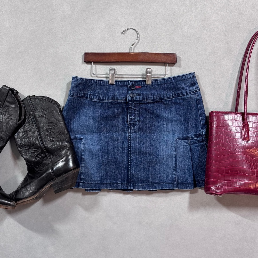 VINTAGE TOMMY HILFIGER DENIM MINI SKIRT